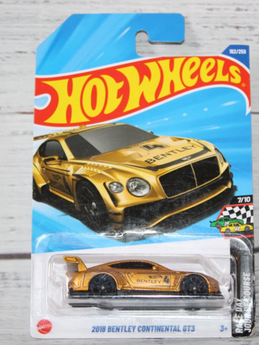 Hot Wheels 2025 NEW Case Q 2018 Bentley Continental GT3